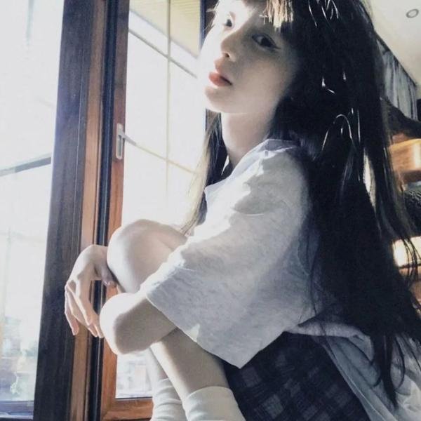 那一年,我们都爱过的女孩 海报
