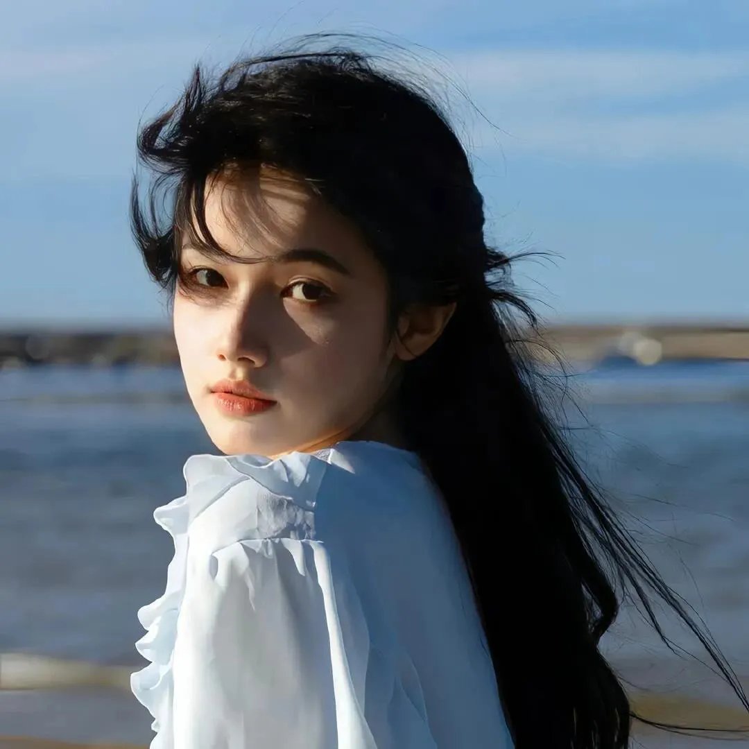狸想世界 海报